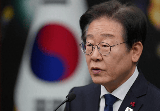 中方反制第一天,第一个上门求合作的西方国家出现,美欧都没想到!韩国成了最大输家?