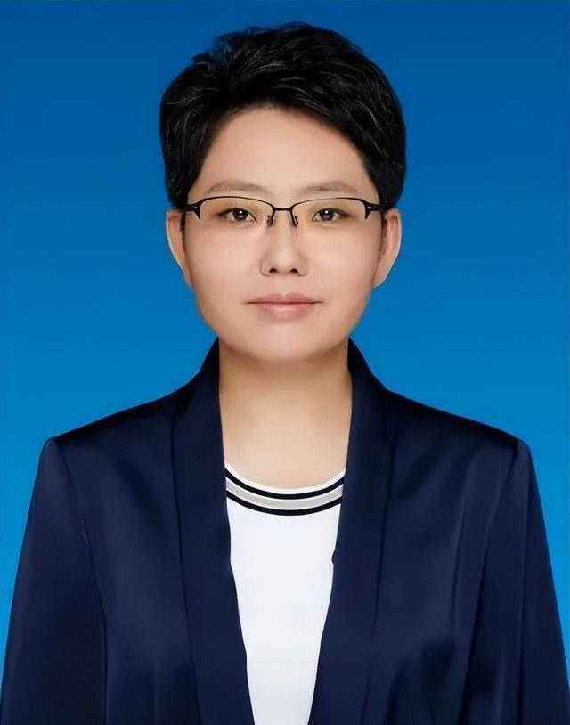 马珊珊,任市委书记