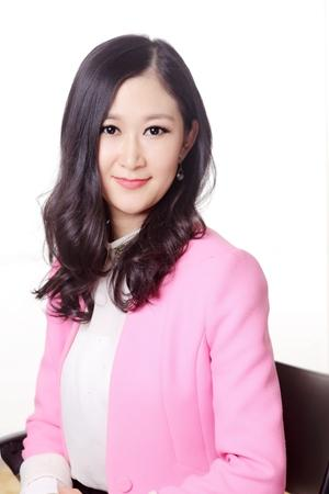 证券美女(证券美女分析师)